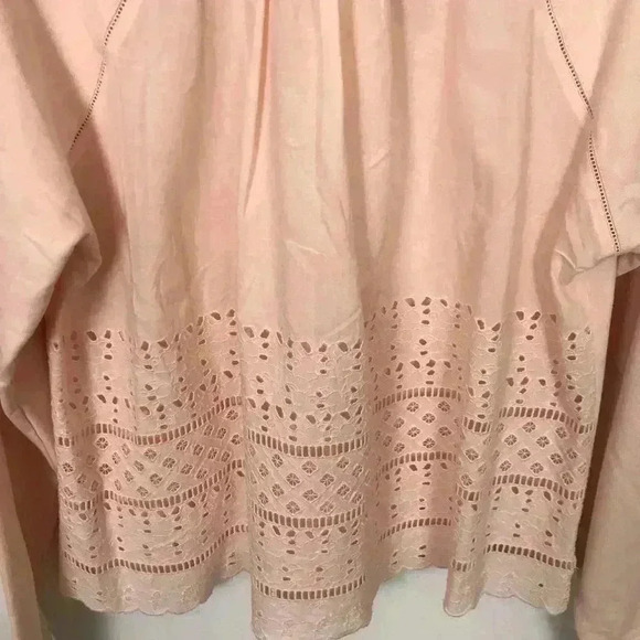 J. Crew Women Crew Neck Peach Pink M Pullover Cotton Eyelet  Sweatshirt - Picture 5 of 5